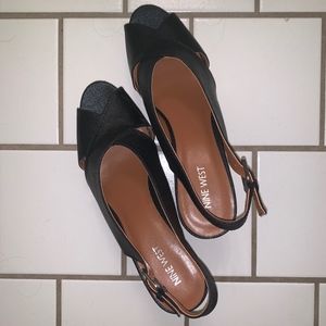 Nine West Black Uniqueo Wedges// Size 9 1/2